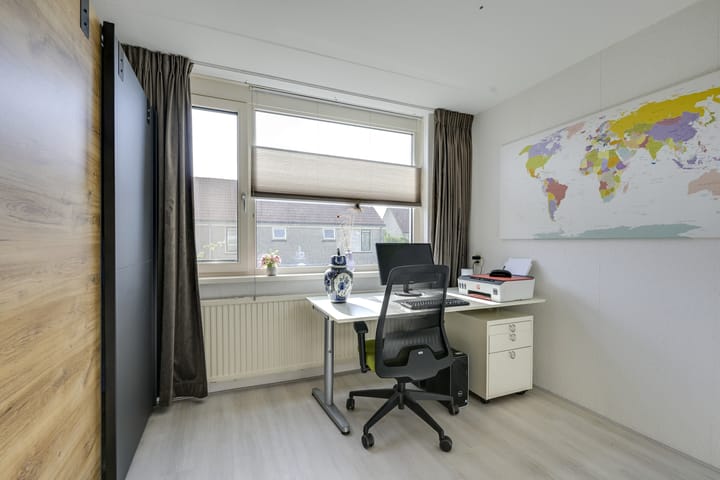 Foto 34 van Prins Johan Frisostraat 6