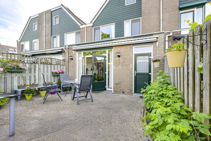 Foto 48 van Prins Johan Frisostraat 6