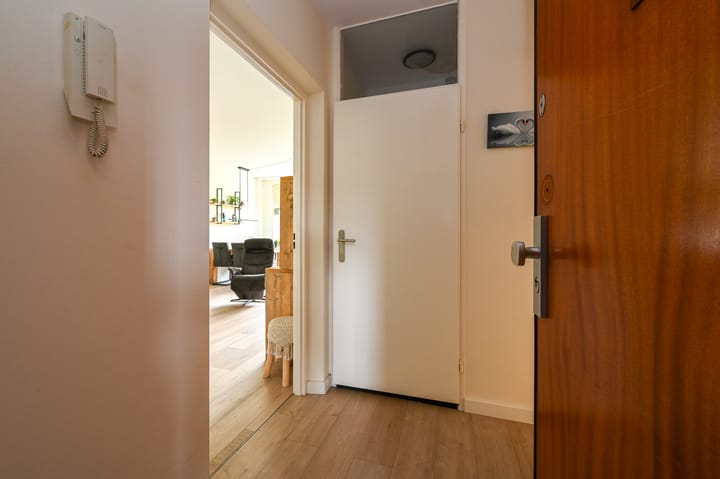 Foto 11 van Hammarskjöldlaan 245