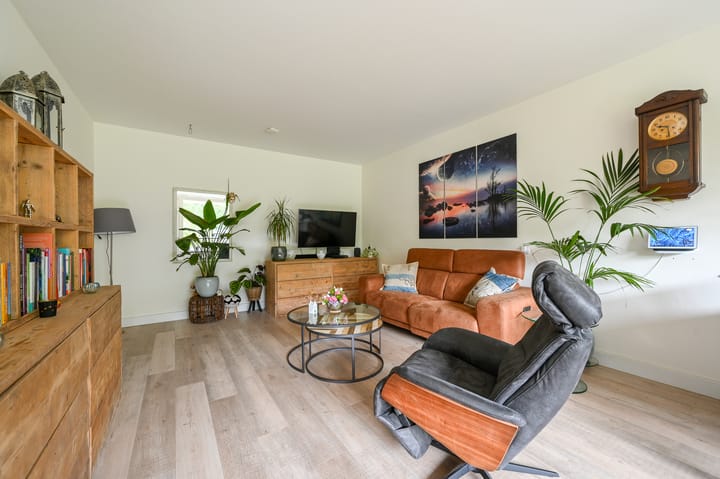 Foto 15 van Hammarskjöldlaan 245