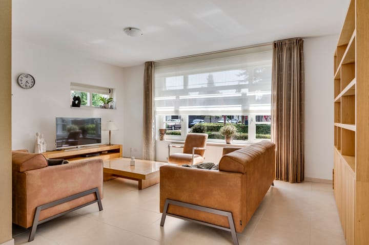 Photo 13 of Walestraat 35