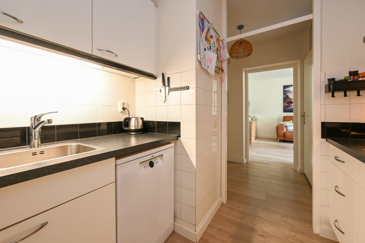 Foto 28 van Hammarskjöldlaan 245