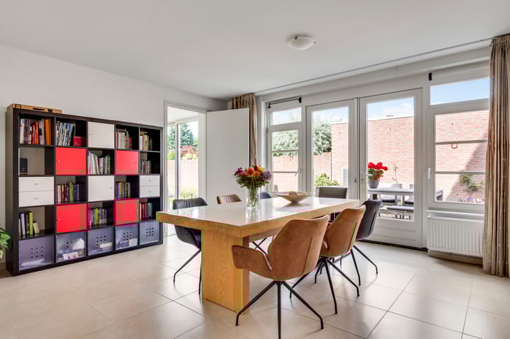 Photo 21 of Walestraat 35