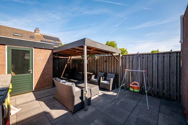 Foto 30 van Pauwoog 9