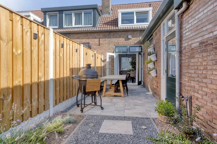 Foto 20 van Spoorstraat 202