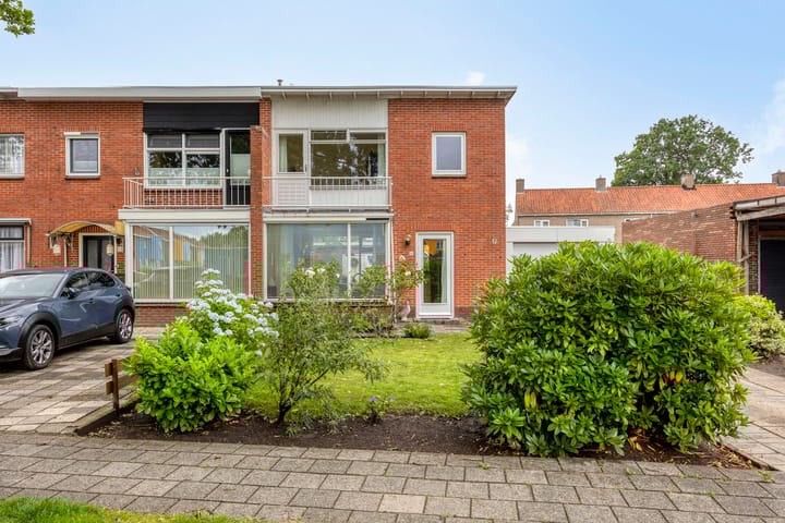 Foto 27 van Waezenburglaan 11