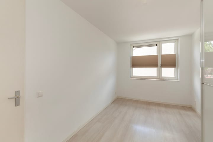 Foto 28 van Spechtlaan 338