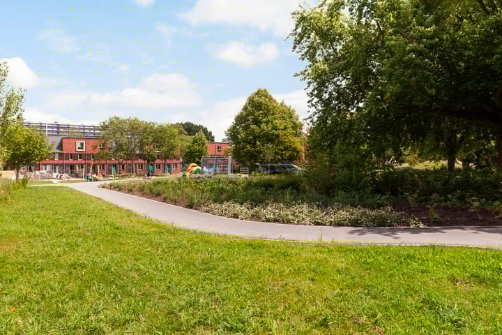 Foto 44 van Spechtlaan 338