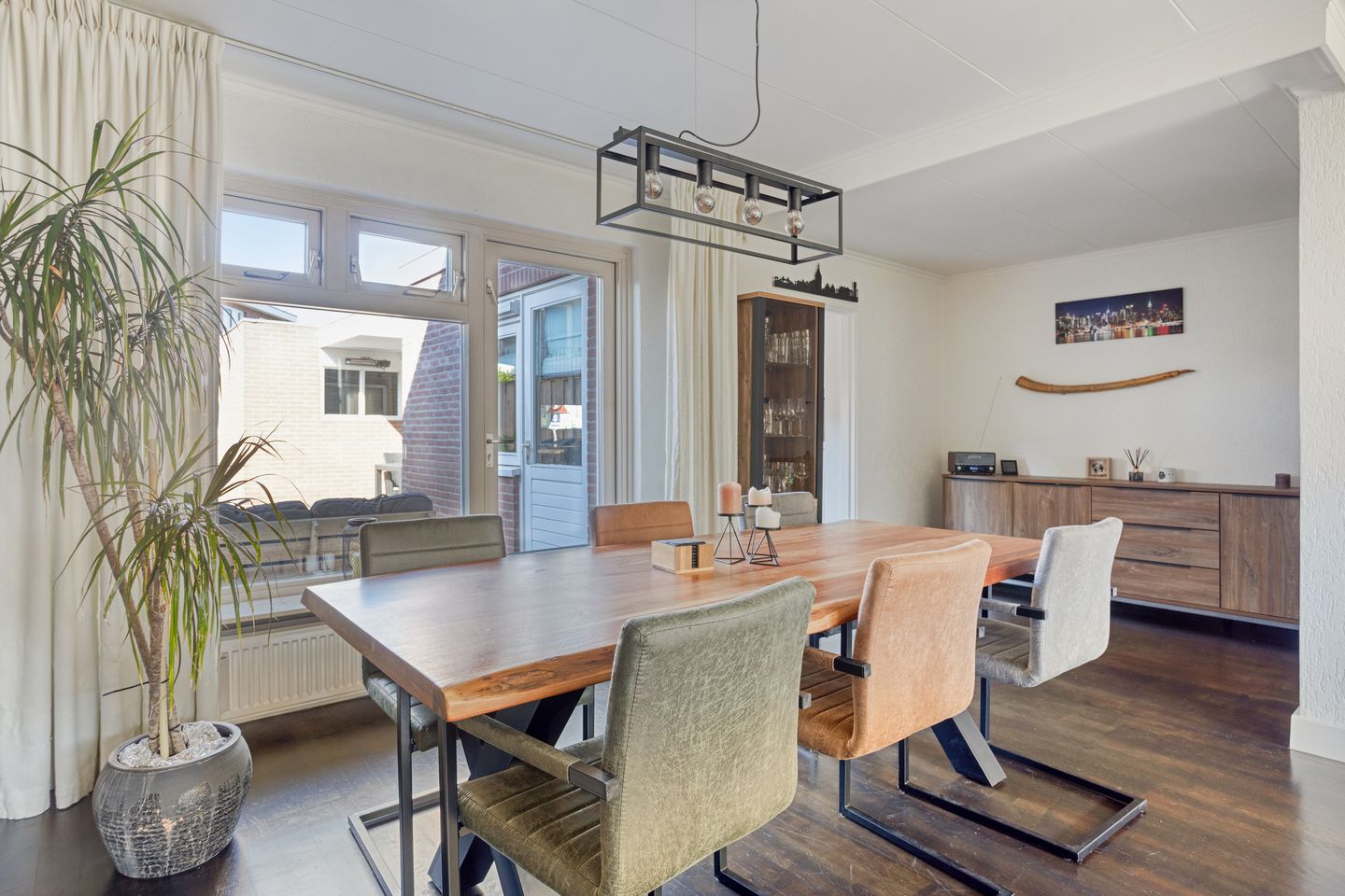 Foto 5 van Burgemeester Eekhoutstraat 24