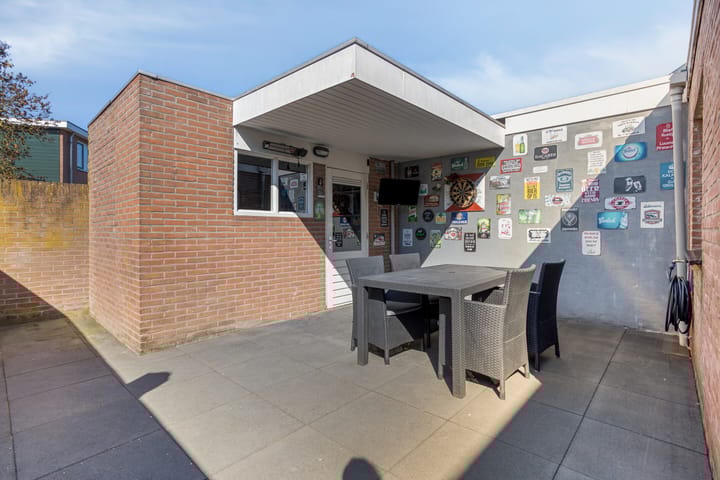 Foto 22 van Burgemeester Eekhoutstraat 24