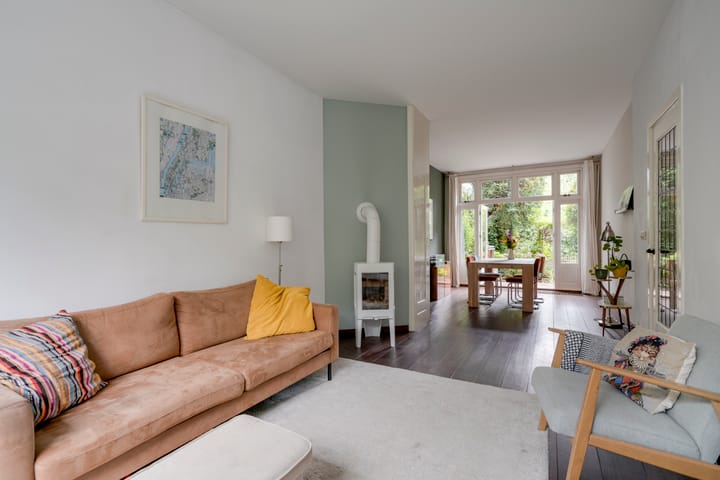 Photo 6 of Van Riebeeckstraat 26