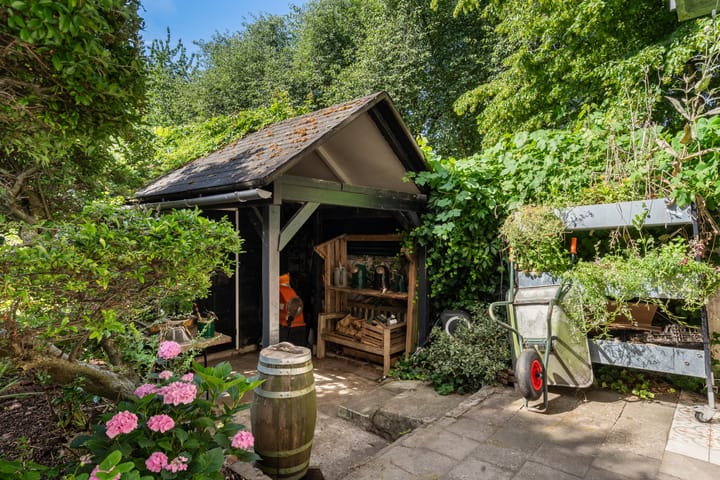 Photo 23 of Van Riebeeckstraat 26