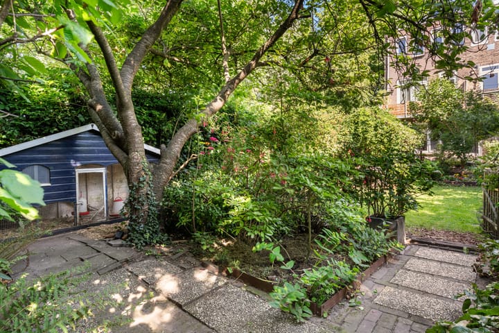 Photo 31 of Van Riebeeckstraat 26