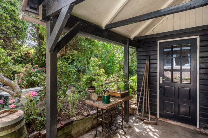 Photo 24 of Van Riebeeckstraat 26