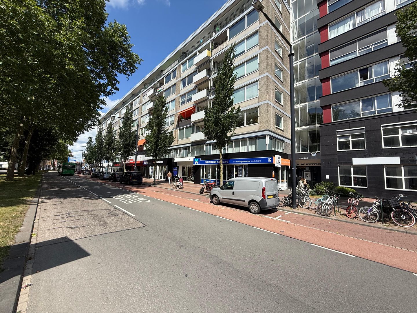 View photo 4 of Johan de Wittstraat 302