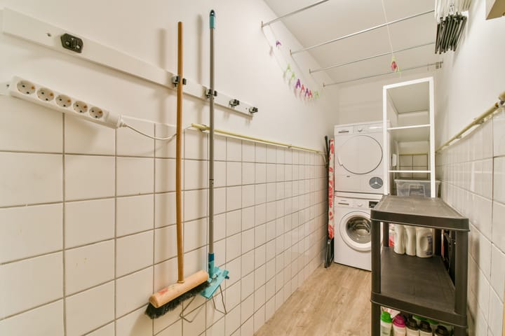 Foto 14 van Annie Romeinplein 31