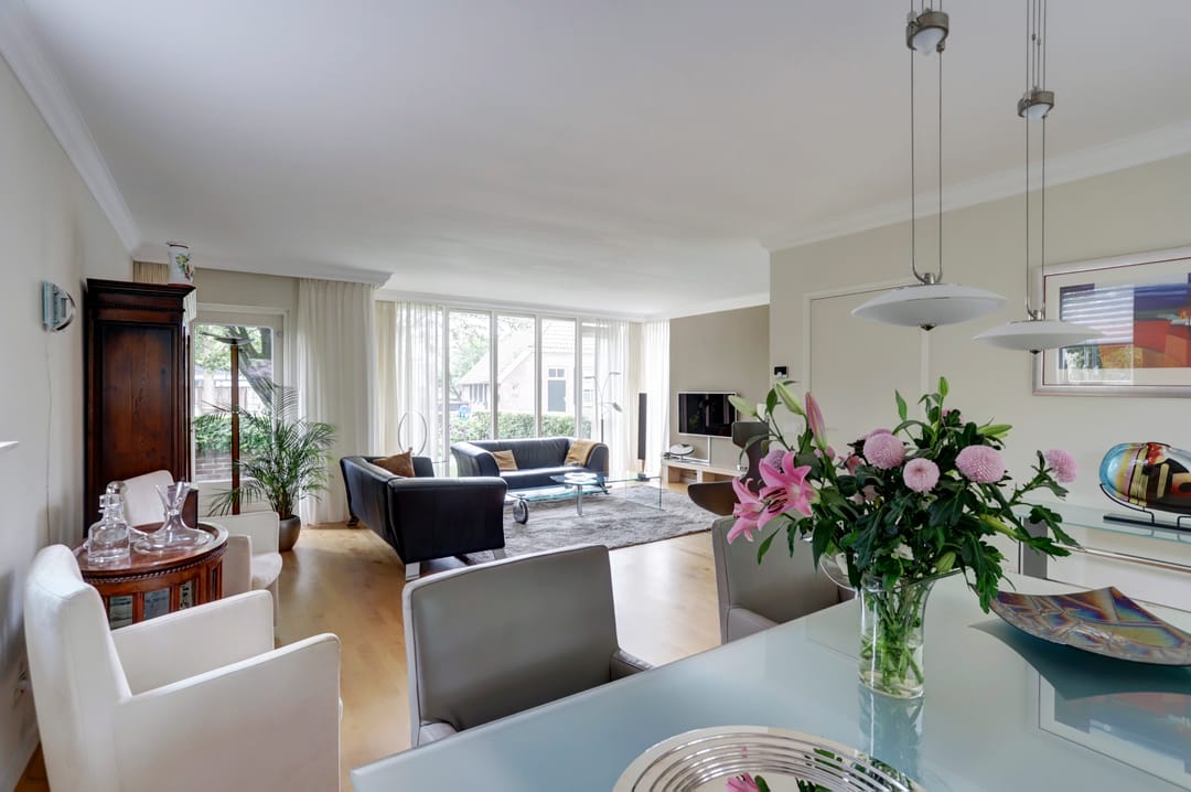 Photo 2 of Bevertstraat 11