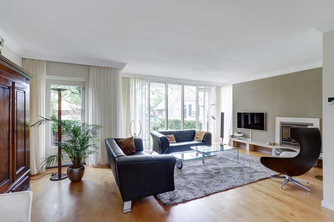 Photo 8 of Bevertstraat 11