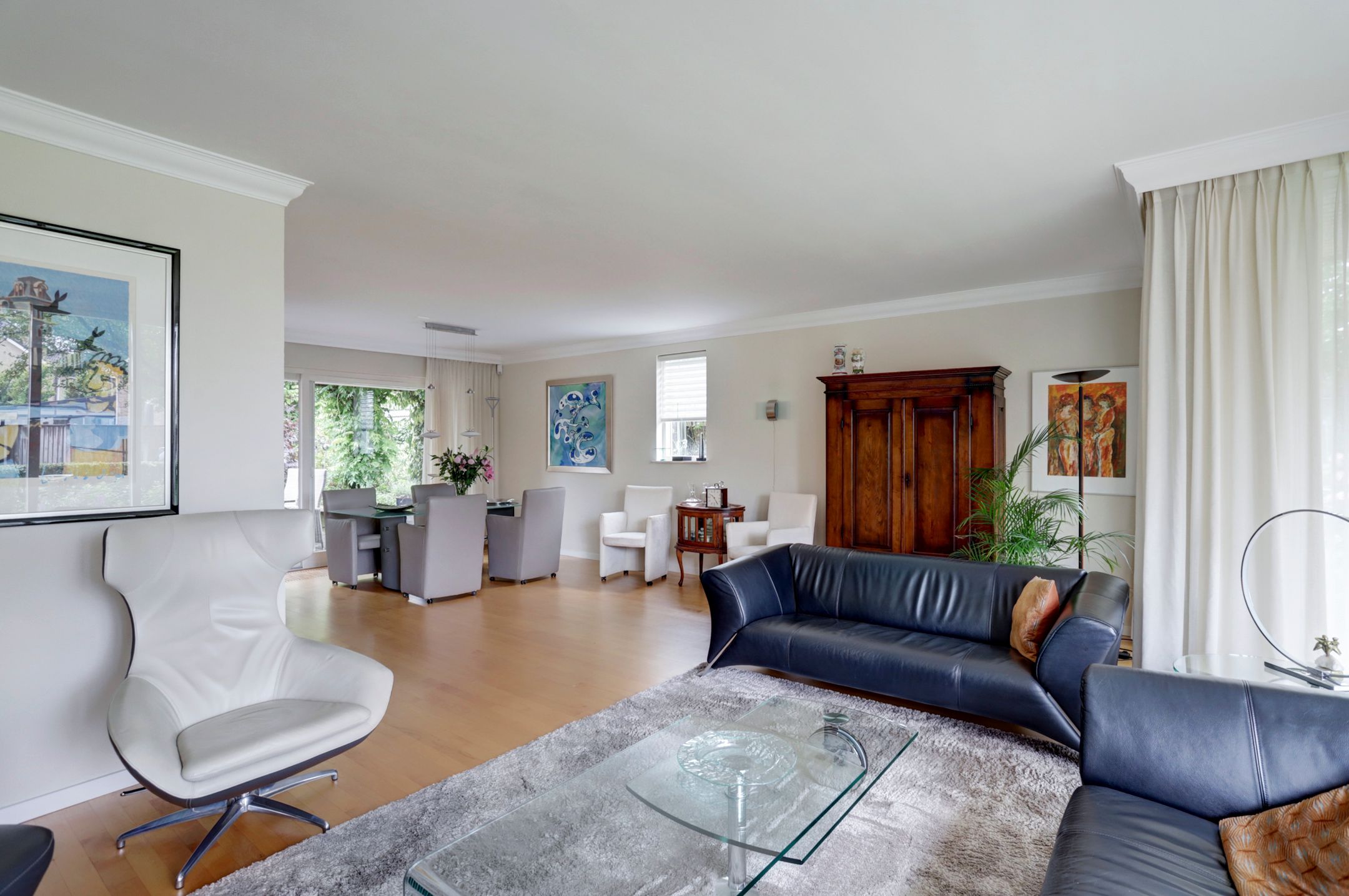 Photo 9 of Bevertstraat 11