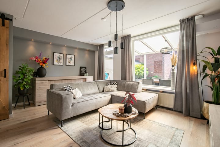 Foto 6 van Brunssummerweg 1-A