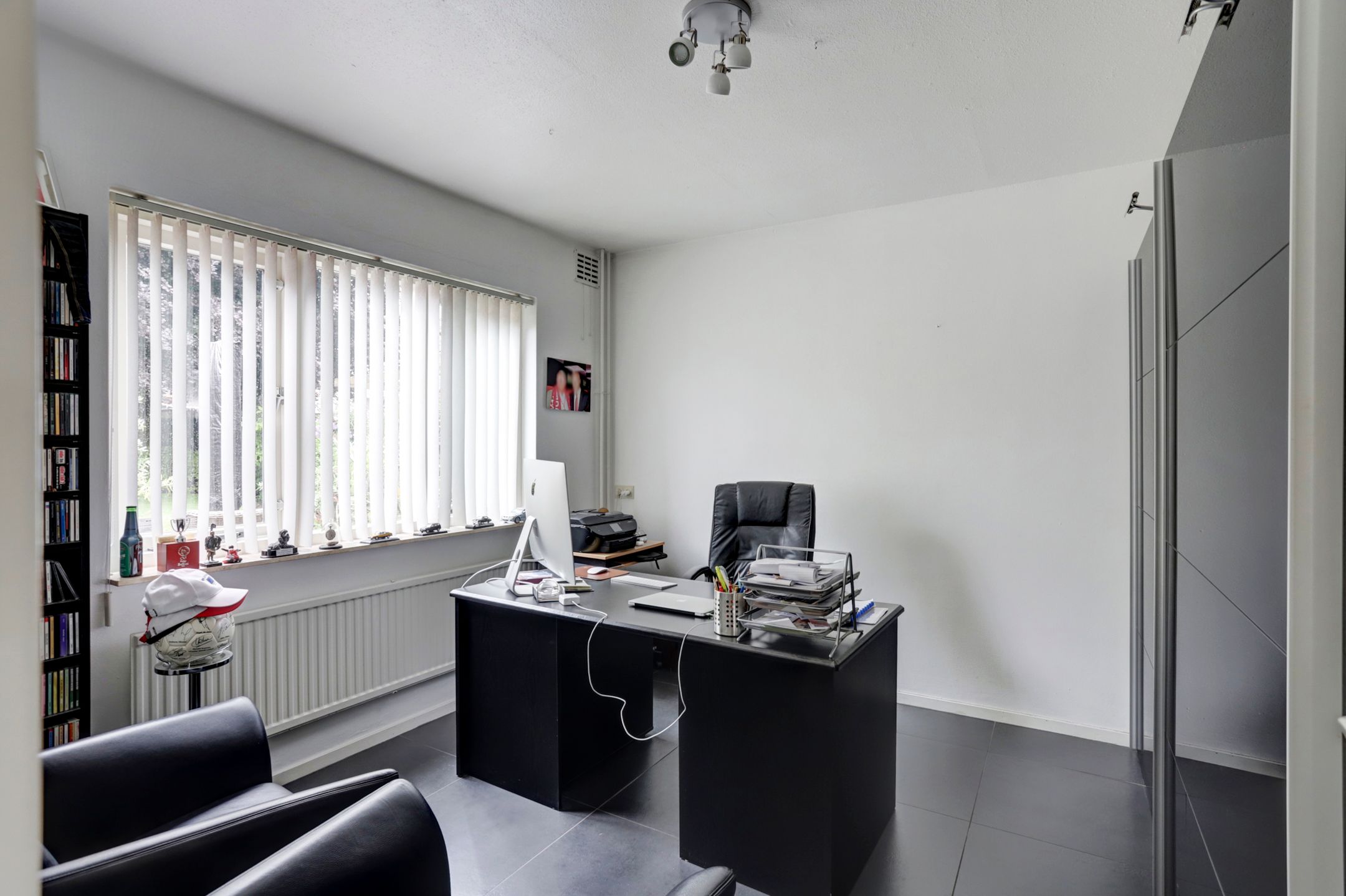 Photo 18 of Bevertstraat 11