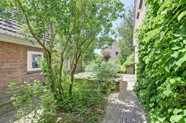 Foto 40 van Bevertstraat 11