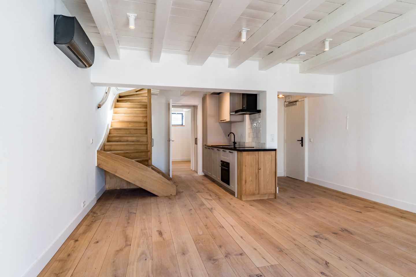 Foto 4 van Nieuwstad 13-A