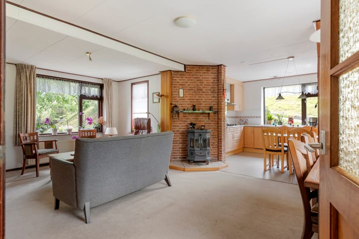 Foto 10 van Zuiderlingedijk 10