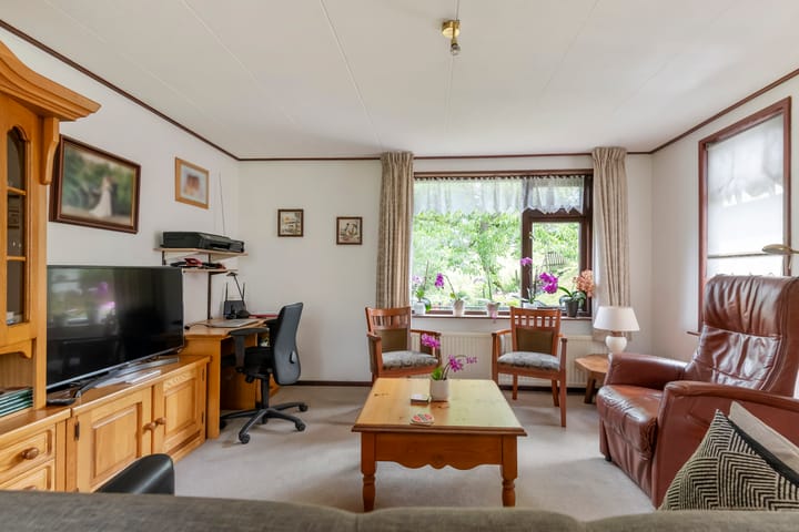 Foto 17 van Zuiderlingedijk 10