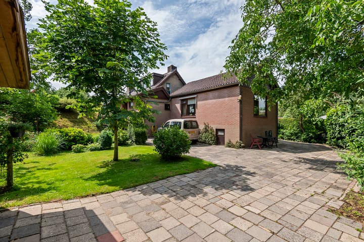 Foto 51 van Zuiderlingedijk 10