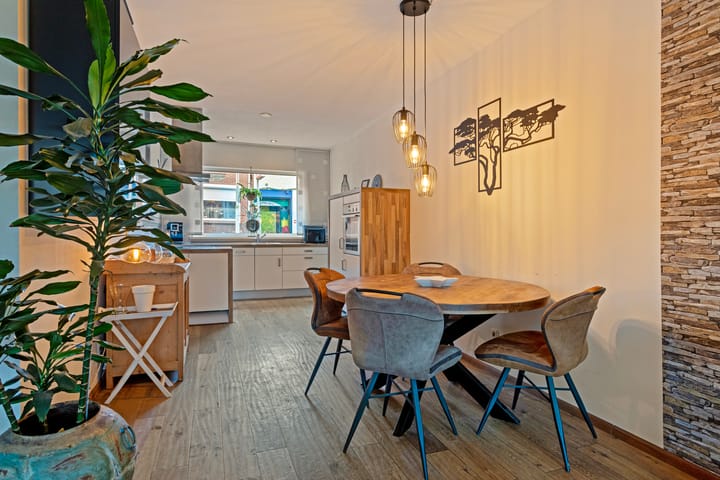 Foto 7 van Meuserstraat 132