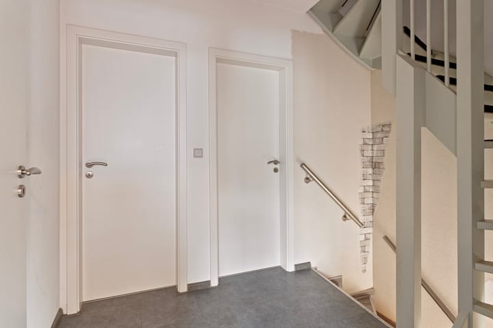 Foto 11 van Meuserstraat 132