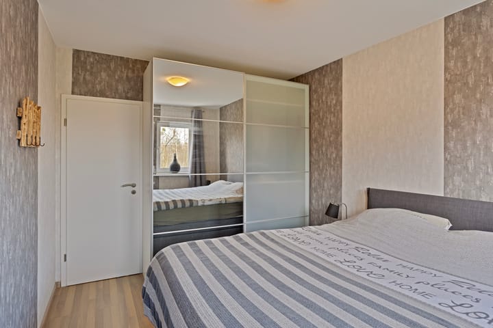 Foto 19 van Meuserstraat 132