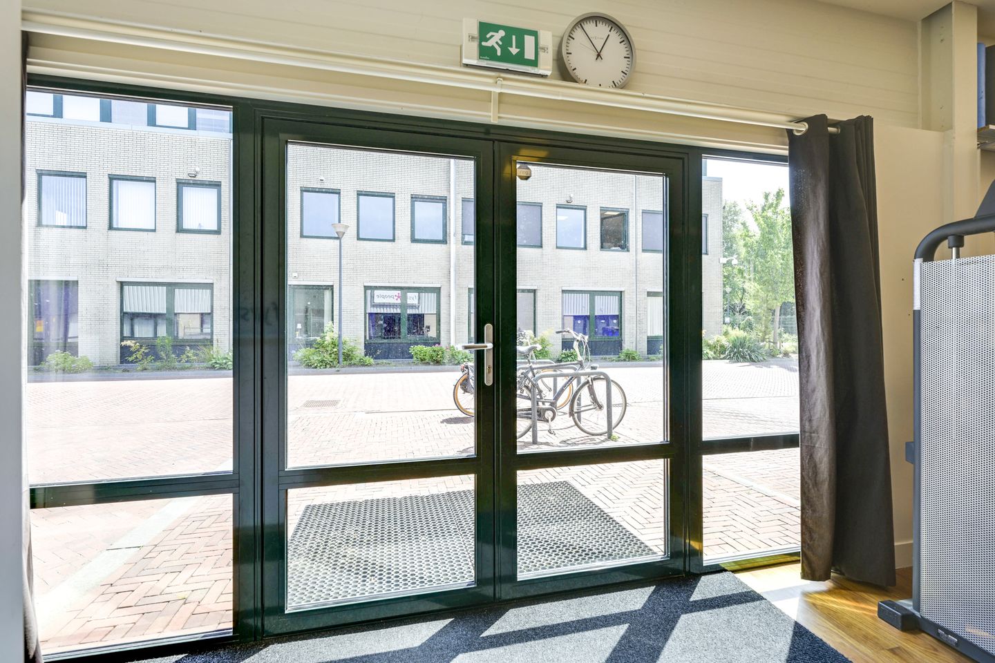 Bekijk foto 3 van Leyenseweg 115-E