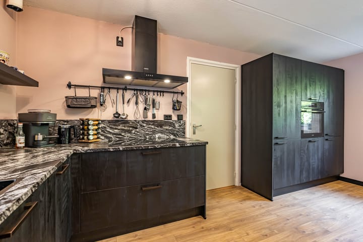 Foto 28 van Schipborgerweg 101