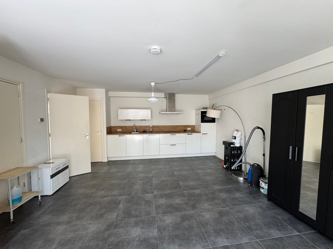 Photo 1 of Raadhuisstraat 11-D