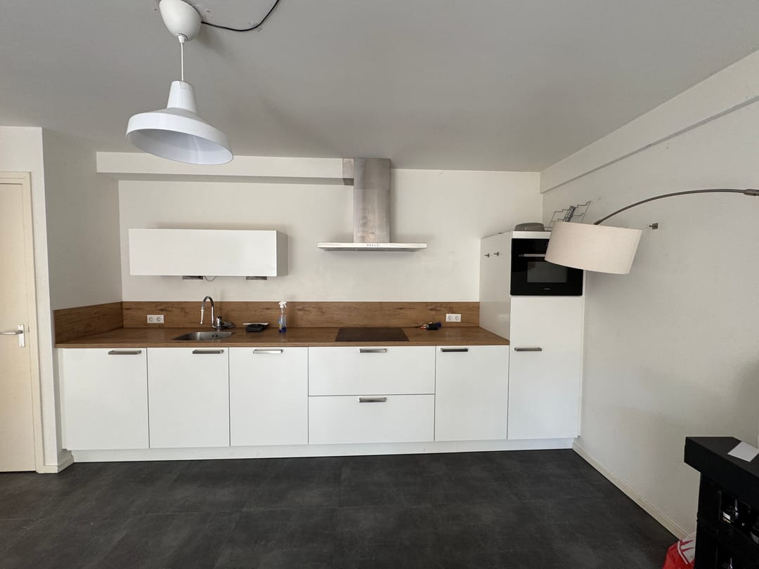 Photo 2 of Raadhuisstraat 11-D