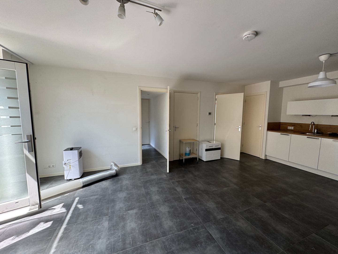 Photo 5 of Raadhuisstraat 11-D