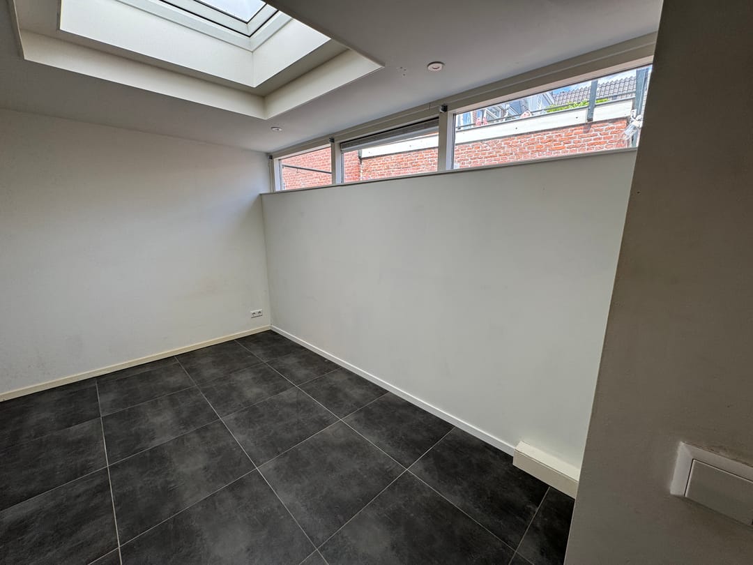 Photo 8 of Raadhuisstraat 11-D