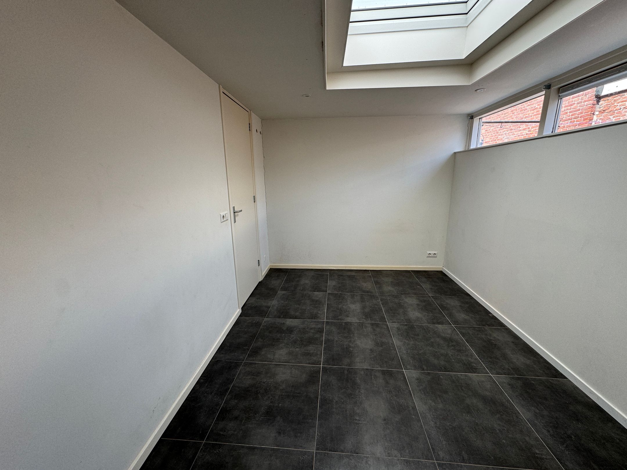 Photo 9 of Raadhuisstraat 11-D