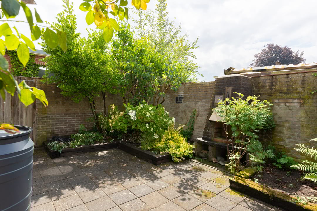 Photo 38 of Oranjestraat 7