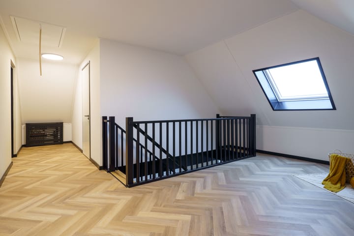 Photo 38 of Strandloperlaan 5