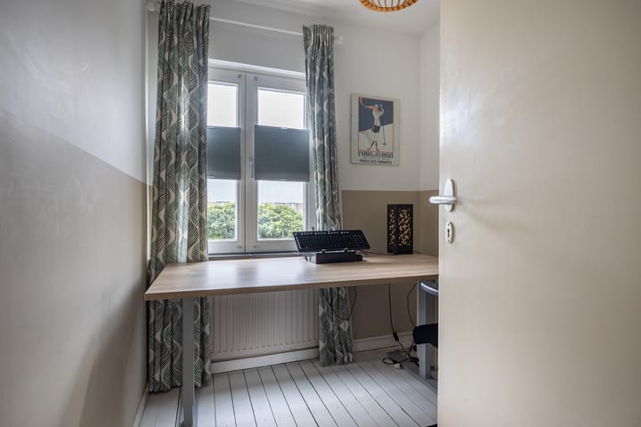 Foto 27 van Burgemeester Serrarislaan 47