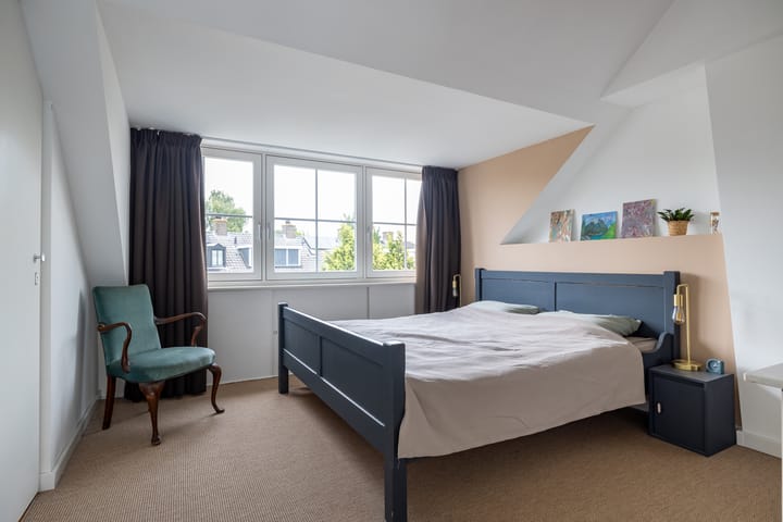 Foto 34 van Burgemeester Serrarislaan 47