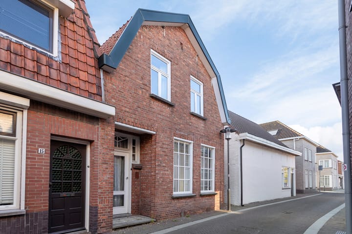 Photo 1 of Tuinstraat 17