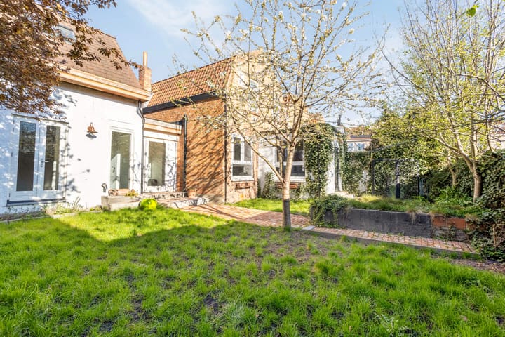 Photo 29 of Tuinstraat 17