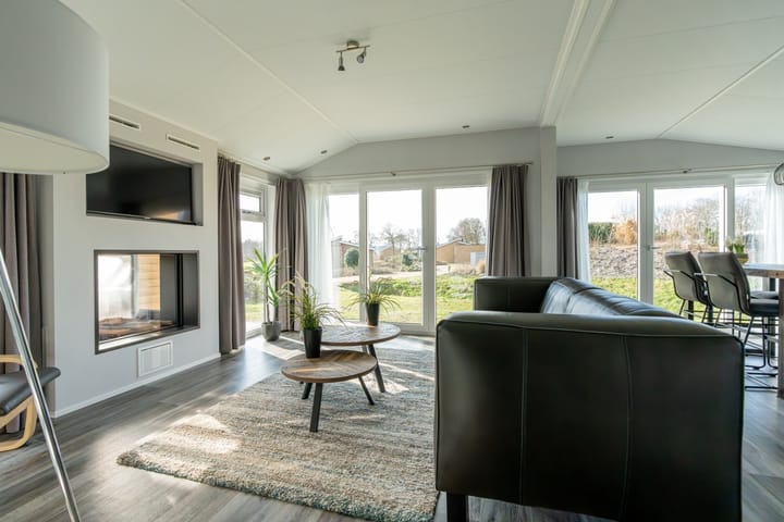 Foto 2 van Maireweg 7-0045