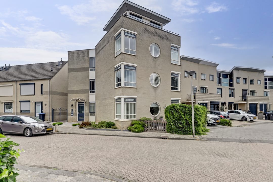 Foto 1 van Sientje Mesdag-van Houtenstraat 49