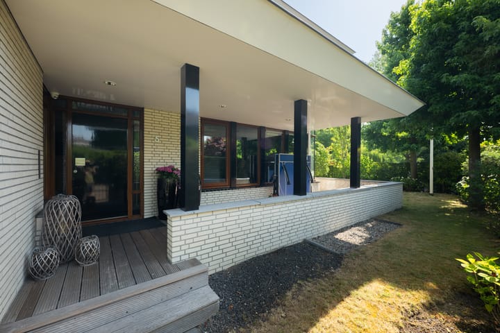 Foto 32 van Voorhout 5