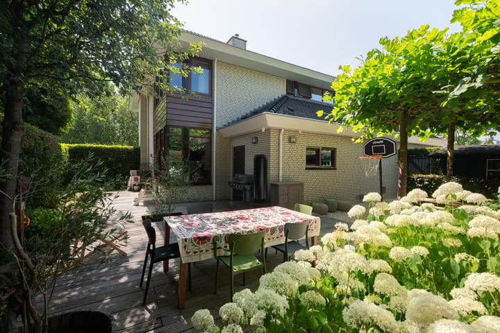 Foto 31 van Voorhout 5